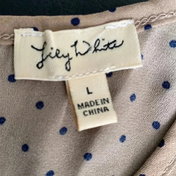 Lily White tan & navy polka dot shirt top blouse - Picture 9 of 10